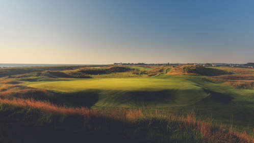 4th hole at Royal Cinque Ports Golf Club