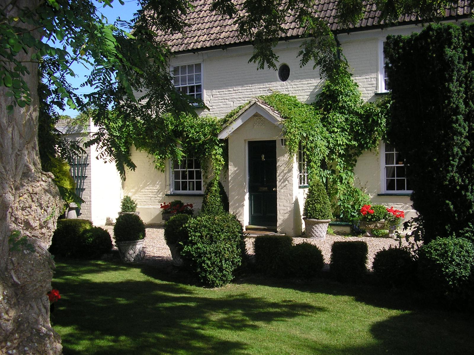 Solley Farmhouse, 18th century farmhouse, guest accommodation