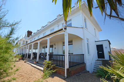 The White House - Original Cottages - Kent and Sussex