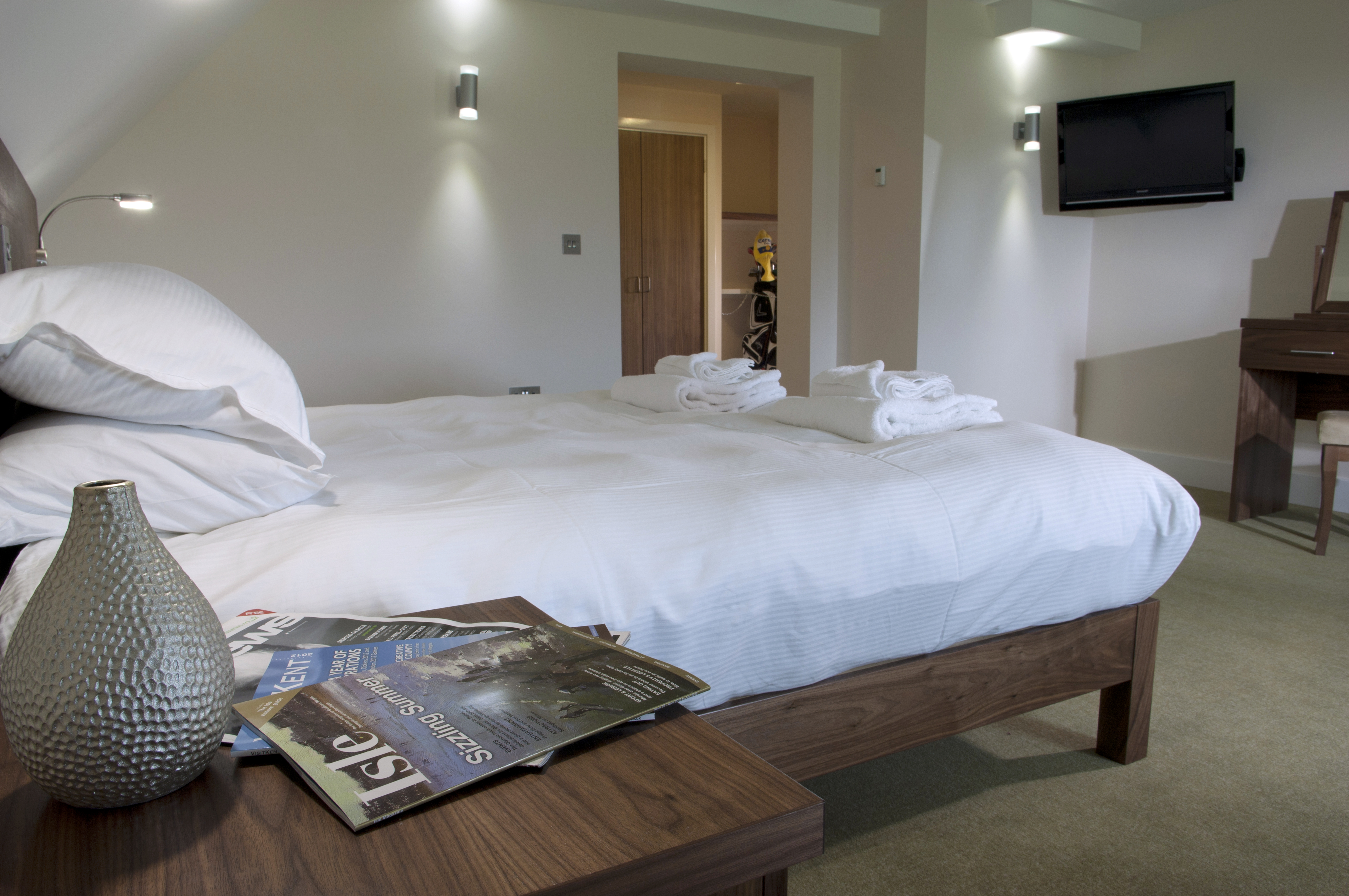 The Lodge at Prince's, Prince's Golf Club, Sandwich, accommodation, double room