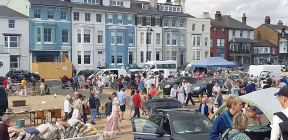 Crowds of shoppers at the Brocante on Walmer Green