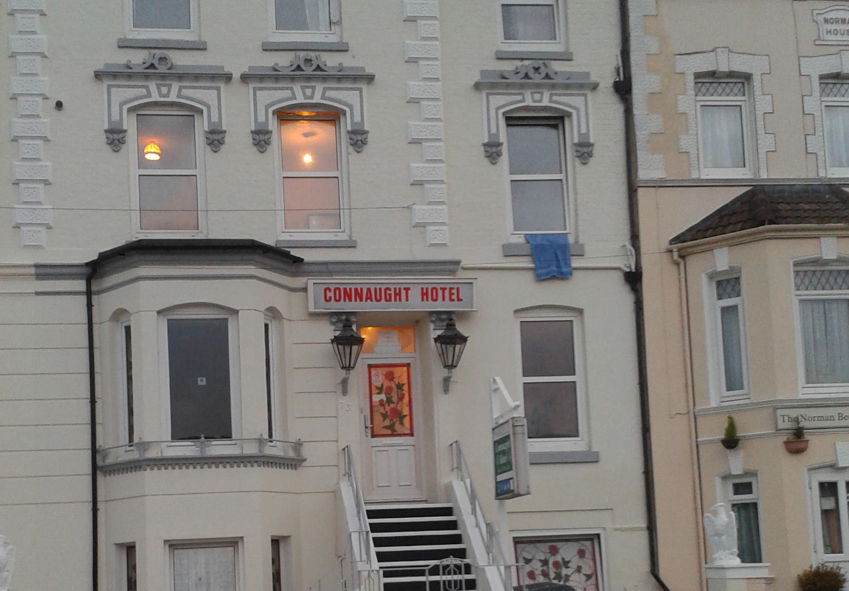 The Connaught, guest accommodation, Dover