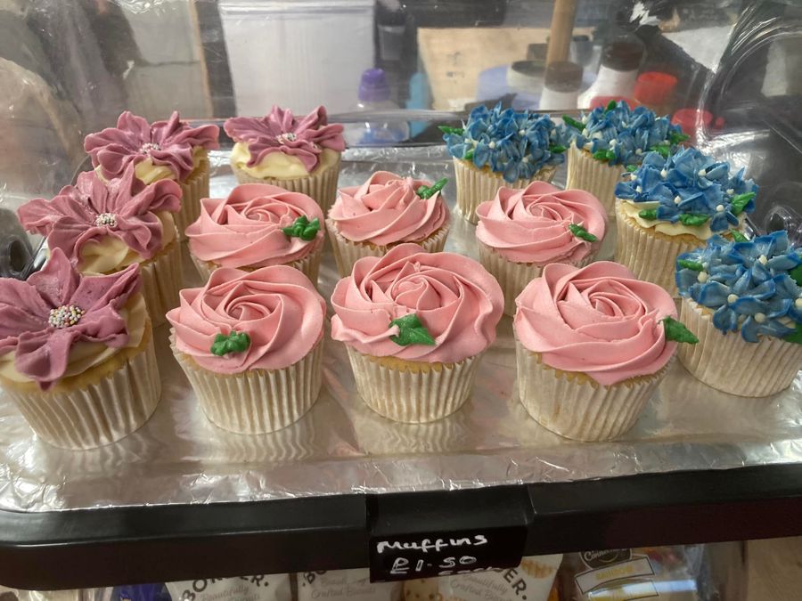 Image of a tray of decorated cakes