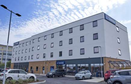 Exterior view, Travelodge Sandwich