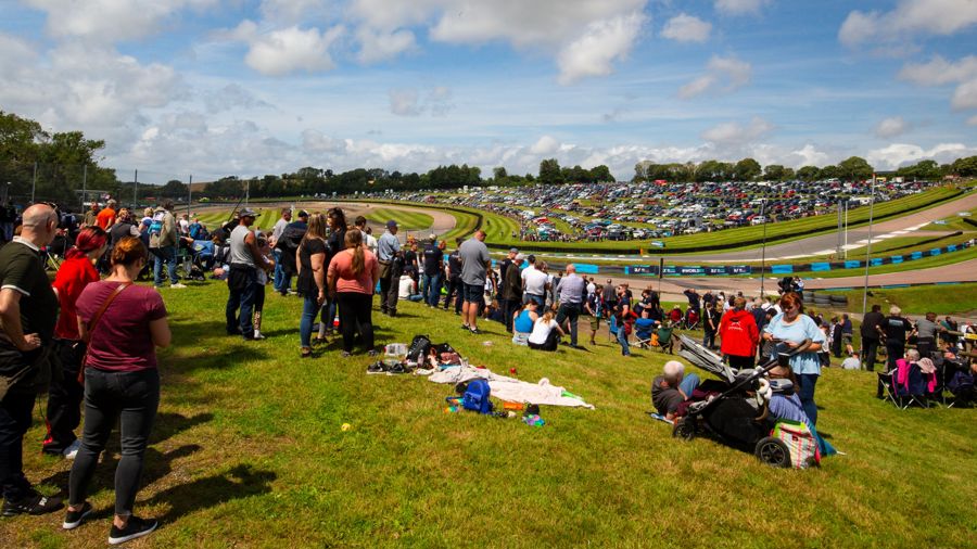 Crowds watching motor racing at Lydden Hill