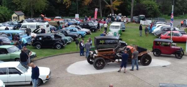 Image of Medway Classic Car Club displaying over 20 classic cars
