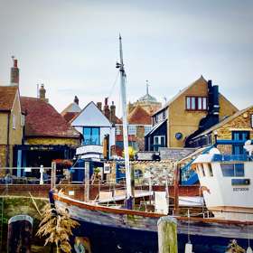 Image of boat moored at Sandwich