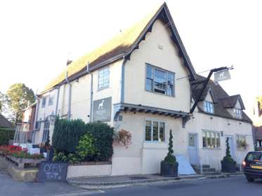 The front of the Dog Inn at Wingham