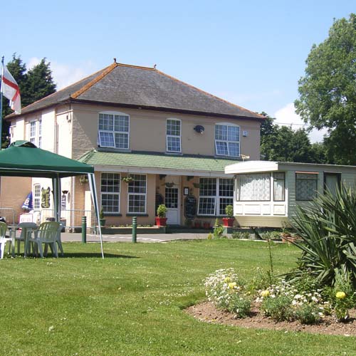 Sutton Vale Country Club and Caravan Park, camping,